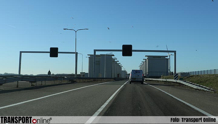Vertraging verkeer Afsluitdijk door nieuwe werkzaamheden