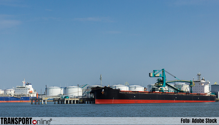 Mestbedrijf OCI breidt ammoniakterminal Rotterdamse haven uit