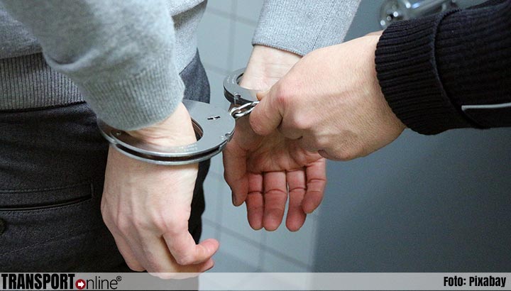 Tien arrestaties bij logistiek bedrijf voor drugssmokkel