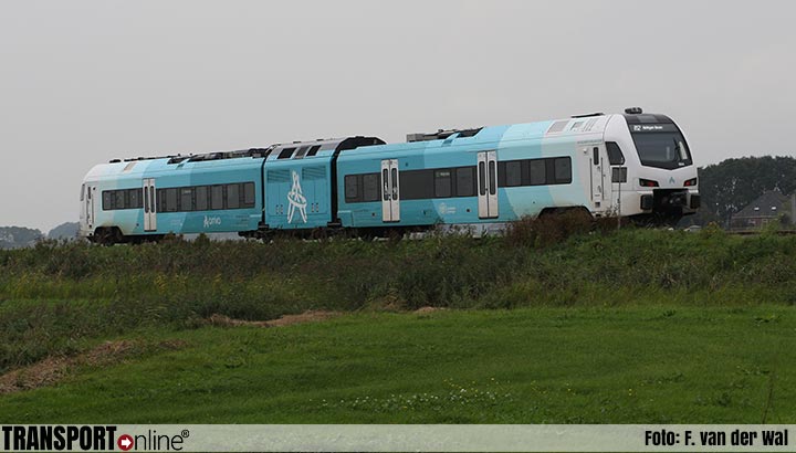 Arriva legt treinverkeer in Friesland en Groningen stil vanwege storm Poly