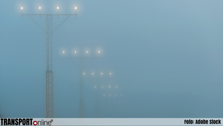 Geen vliegverkeer op Eindhoven Airport vanwege dichte mist