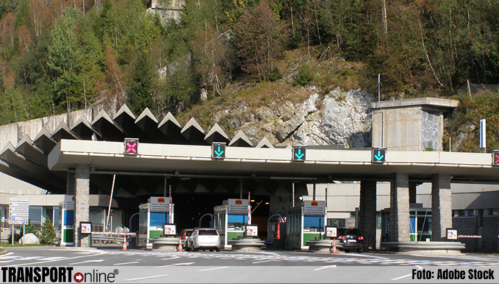 Nachtafsluitingen en volledige afsluiting van 15 weken van de Mont-Blanctunnel