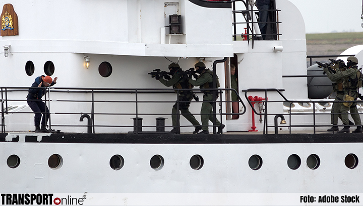OM eist 10 jaar gevangenisstraf voor kaping en gijzelneming op Nederlands schip