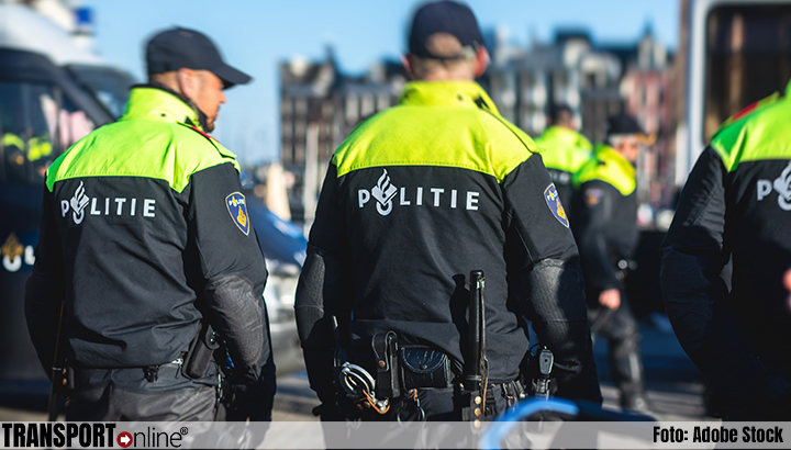 Politie verliest kisten met oefenwapens op Oostvaardersdijk (A6)