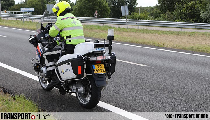 Motoragent meegesleurd door automobilist tijdens controle op A12 bij Zoetermeer