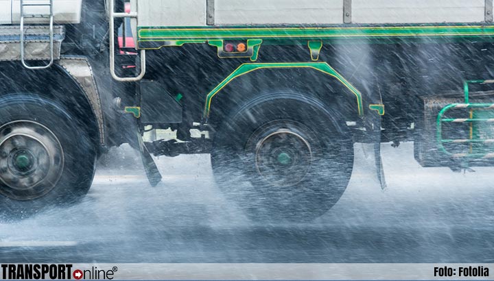 Vrachtwagens halen in België nog steeds in bij regen