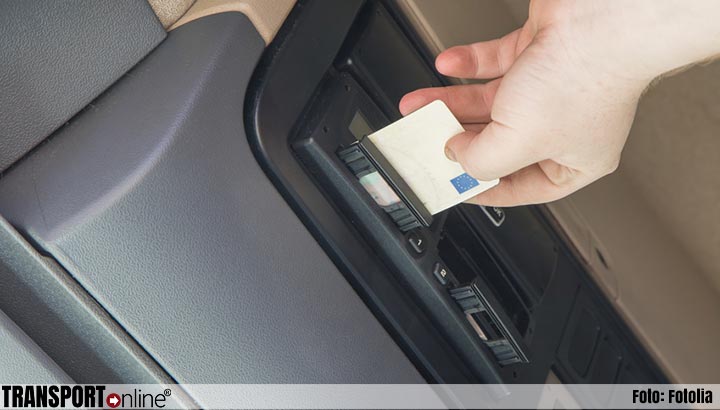 ILT-controle A15: fraude met bestuurderskaart, te weinig rust en rijden zonder kaart