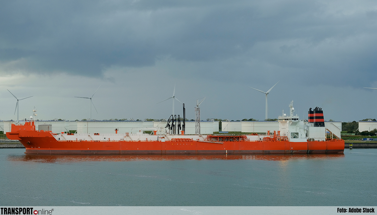 Havenbedrijf Rotterdam steunt ZEMBA-initiatief met extra impuls voor duurzame scheepsbrandstoffen