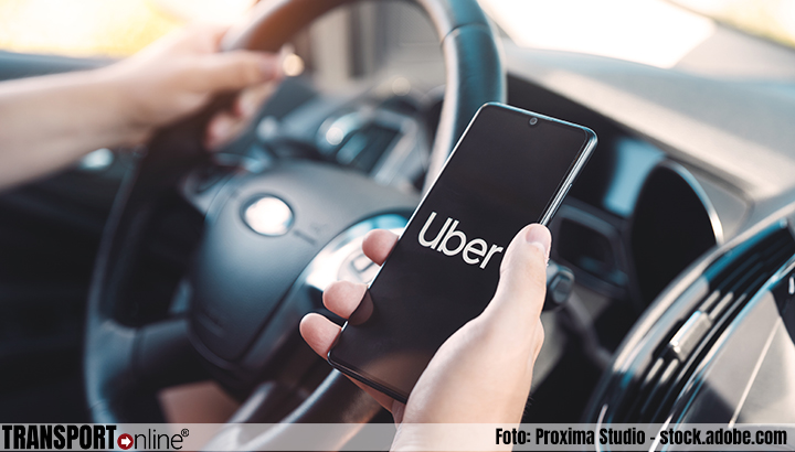 FNV en Uber naar rechter om uitvoeren cao voor chauffeurs