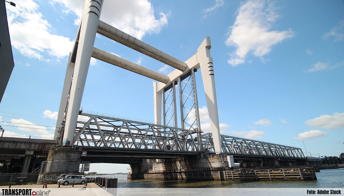 Gewichtsbeperking en ondersteuningsconstructie Verkeersbrug Dordrecht