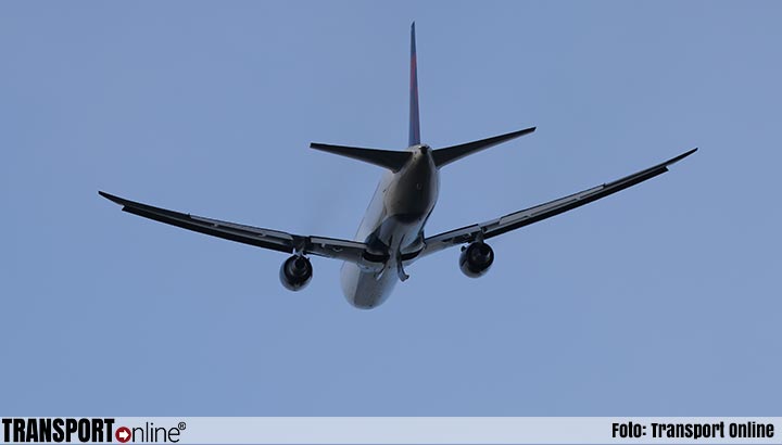 Canadees vliegtuig keert terug vanwege valse coronamelding