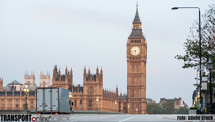 Ook Groot-Brittanni onderzoekt mogelijkheid om met gewoon rijbewijs vrachtwagen te mogen rijden