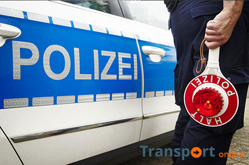 Chauffeur rijdt dronken in Duitse schoolbus