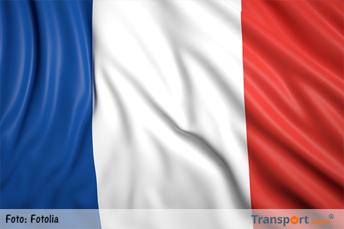 Franse vrachtwagenchauffeurs willen acties volgende week intensiveren na gesprek met regering [+foto&video]