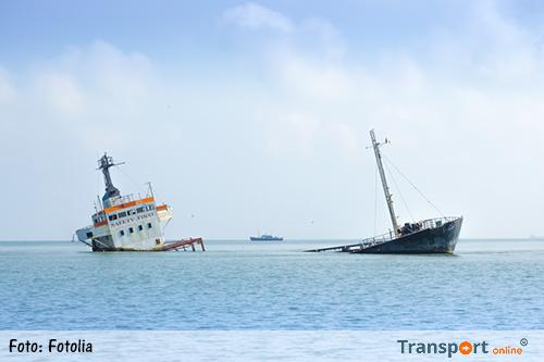 Turks vrachtschip 'Bilal Bal' gezonken op Zwarte Zee: 10 vermisten [+foto's]