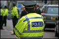 Britse politie vindt zes illegalen in Roemeense koeltrailer [+foto]