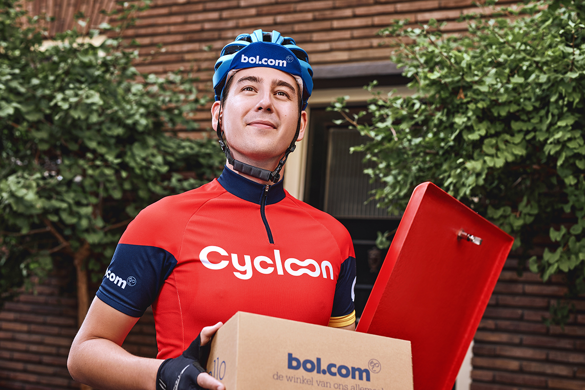 baan tieners inch Transport Online - Cycloon start met fietsbezorging bol.com-pakketjes